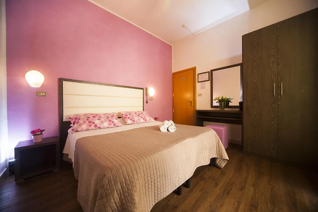 Hotel Nadia 리미니